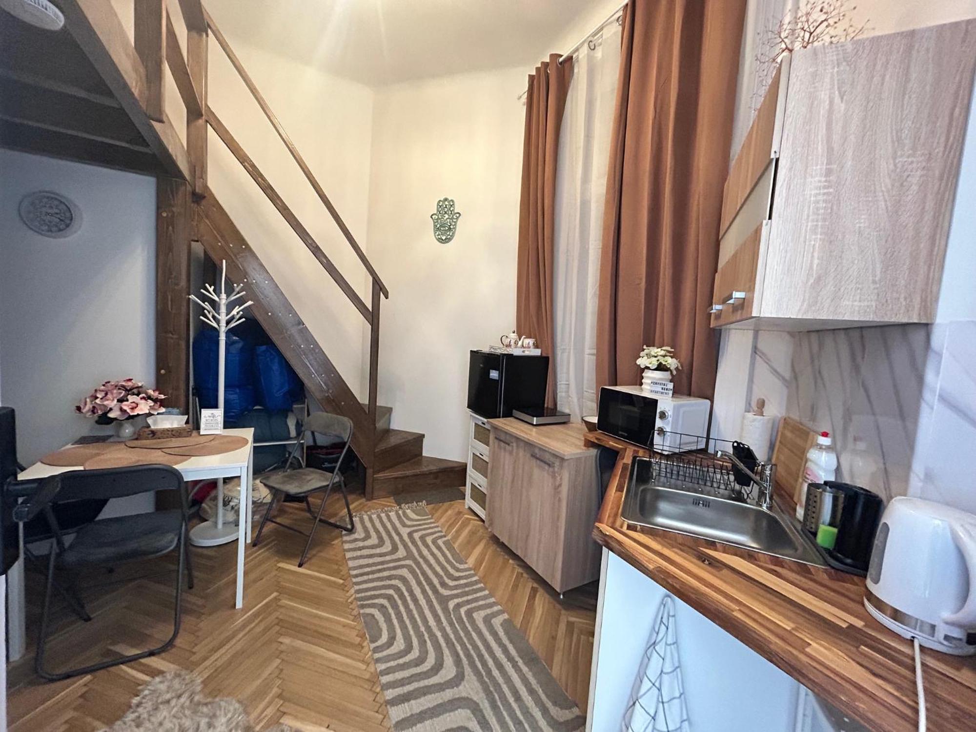 Crystalhome — Photos 2